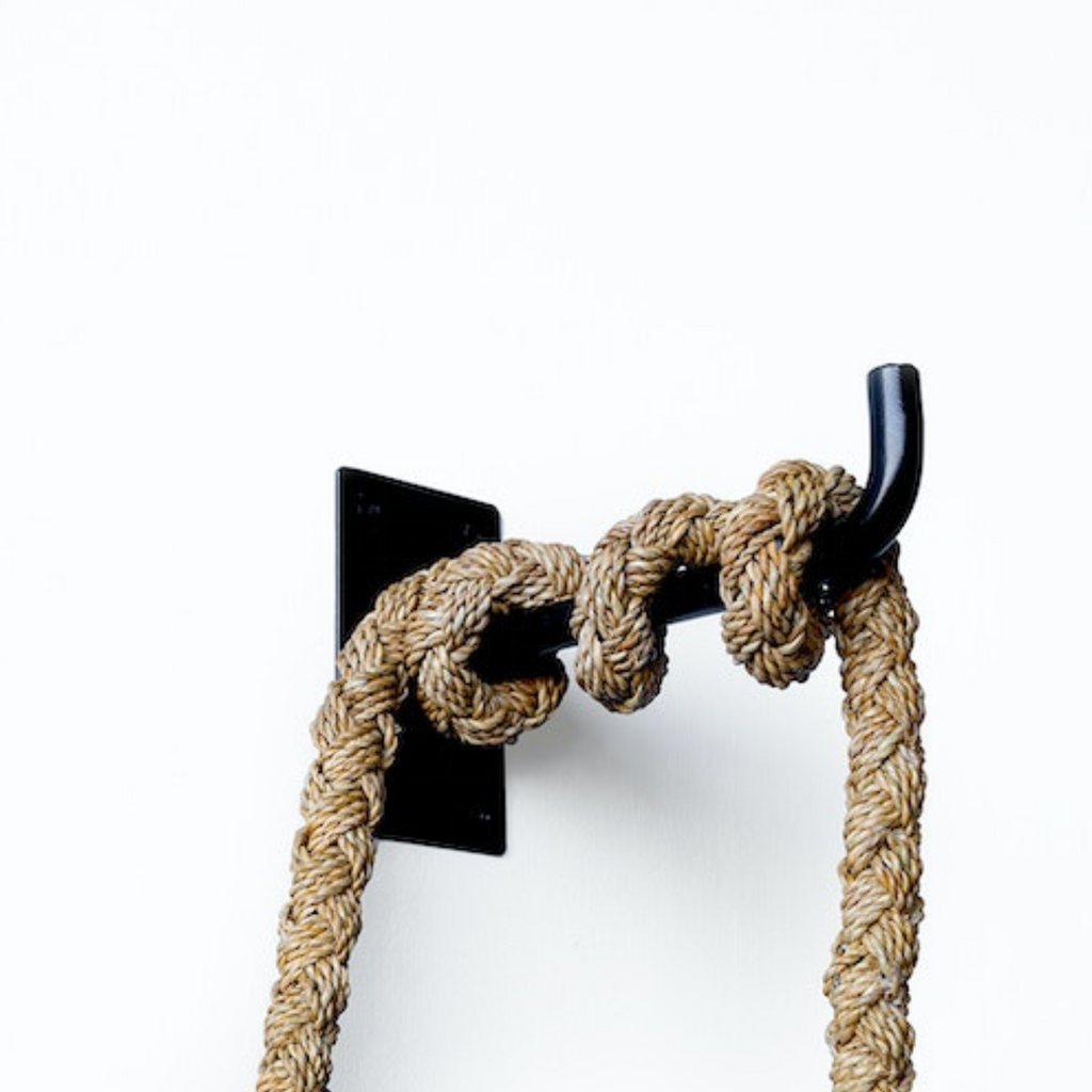 OAKS WALL PENDANT - MAK & CO